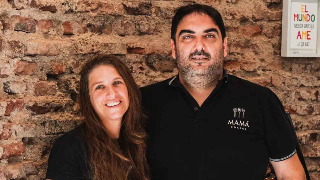 Mamá Cocina llegó a Villa Mitre con sabores caseros, porciones abundantes y promos especiales